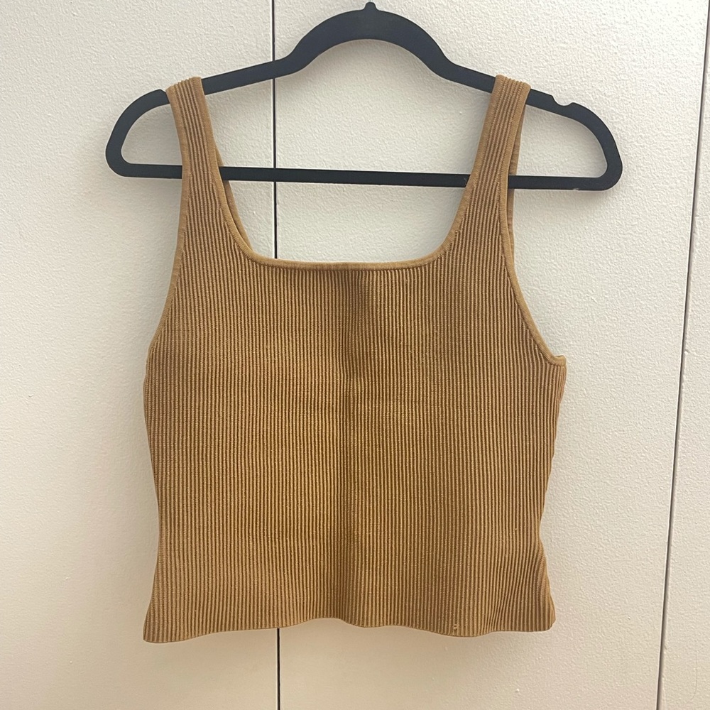 Aritzia Babaton Sculpt Knit Square-neck Tank - size L